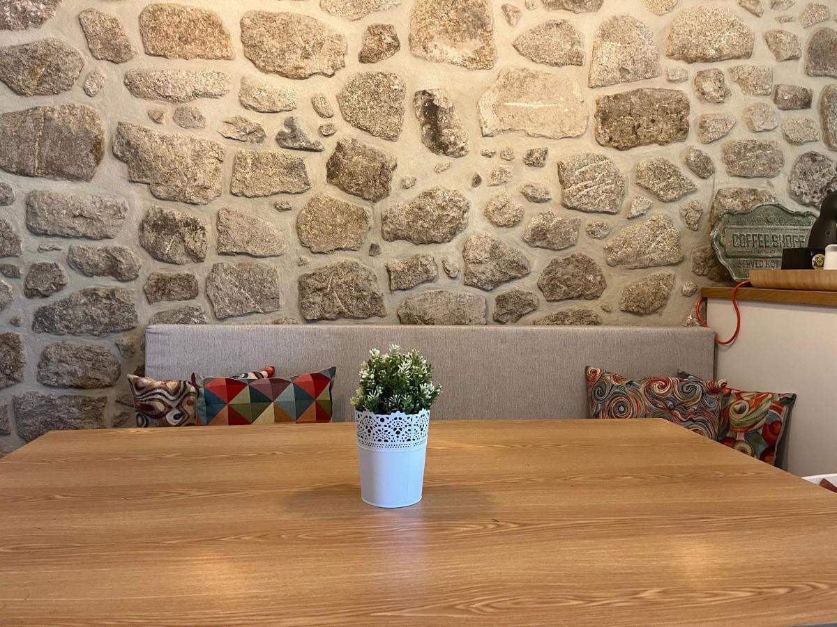 Villa New Restored Solar In Close To Rivers And Serra Estrela Vila Pouca da Beira
